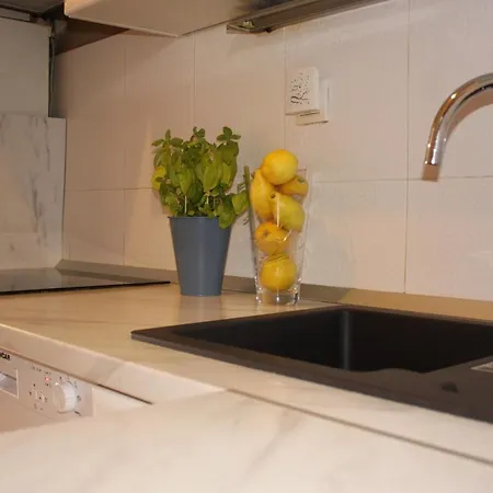 Vira * ماكارسكا