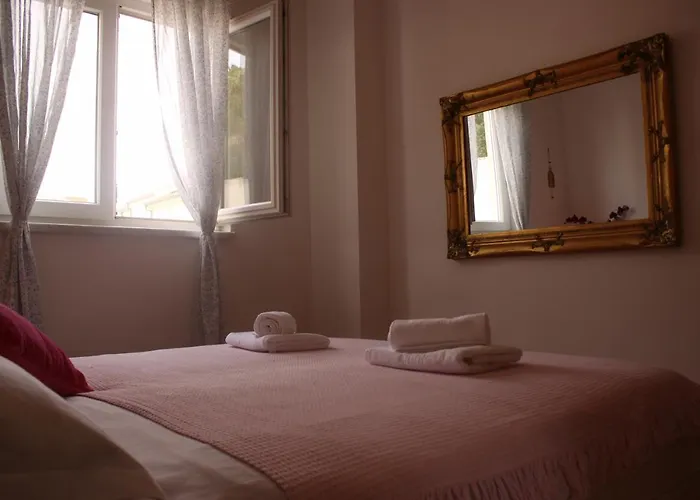 Vira Apartman *