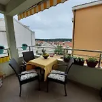 شقة Vira *
